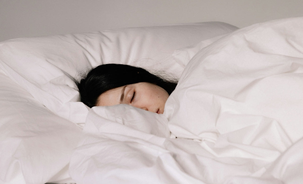 Magnesium for Sleep: Pills, Sprays or a Bath?
